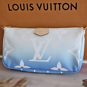 LOUIS VUITTON POCHETTE By The Pool EDITION LARGE SIZE, Excellent C, 9IN BY 5INCH